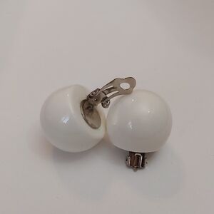 Vintage Modernist White Dome Shaped Spherical Clip On Earrings Bold Statement